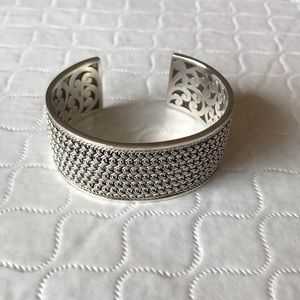 Cuff bracelet